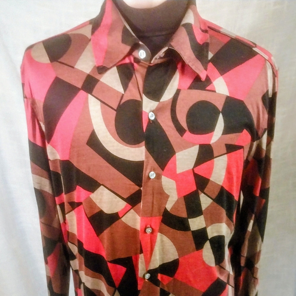 Graphic print button-up shirt